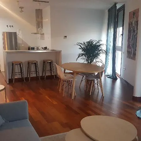 Апартаменты Azz Torre De La Plata Севилья