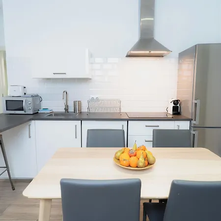 Apartamento Azz Torre De La Plata *