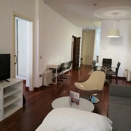 Azz Torre De La Plata Apartman Sevilla